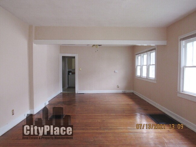 Building Photo - 432 N Euclid Ave, Indpls, IN 46201