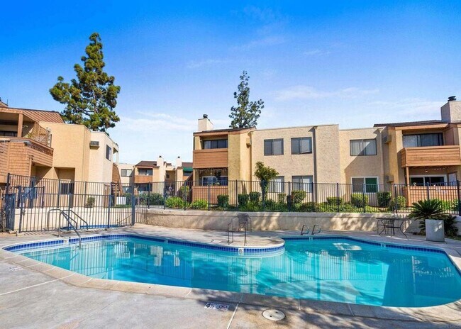 Foto del edificio - 2920 Briarwood Rd