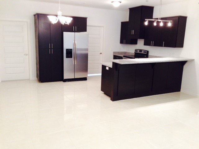 Foto principal - 1203 W Fig Ave