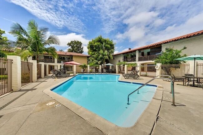 Foto del edificio - 6059 Rancho Mission Rd