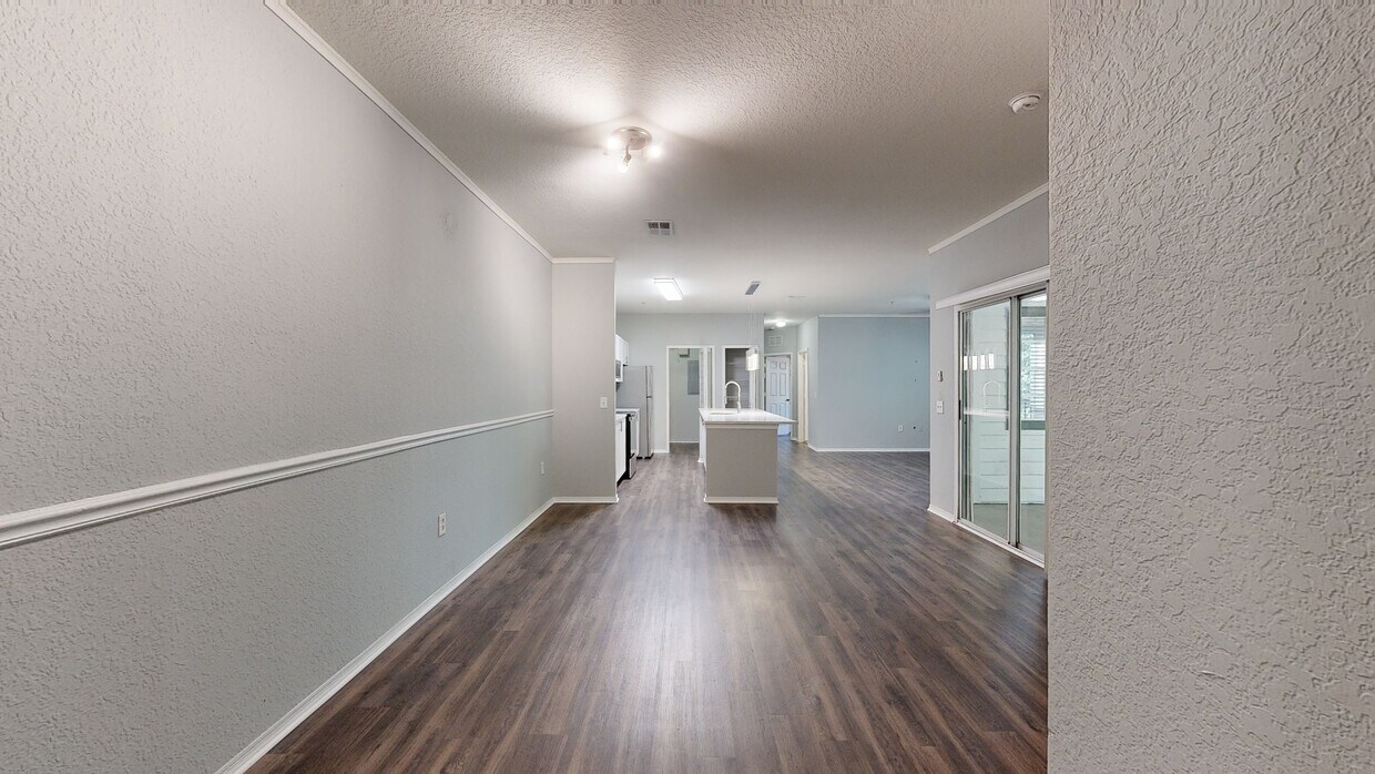 Photo - THE PARQ AT CROSS CREEK Apartments