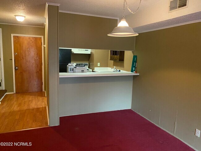 Foto del edificio - 3 Foxfire Blvd