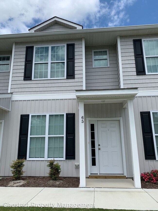 Foto del edificio - 3 br, 2 bath House - 45 Dresser Lane