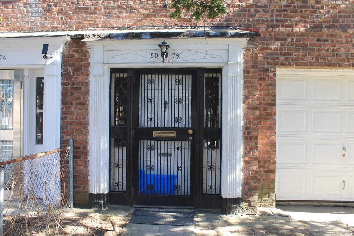 Primary Photo - 80-72 Cornish Ave