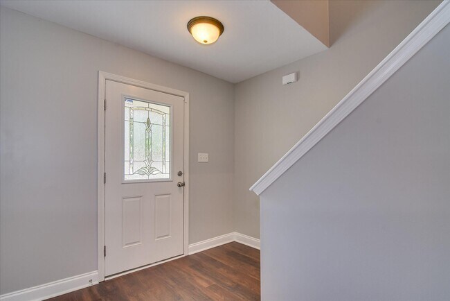 Building Photo - 1133 Sierra Ln
