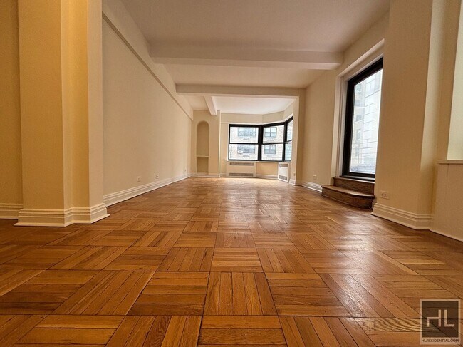 Foto del edificio - EAST 56 STREET