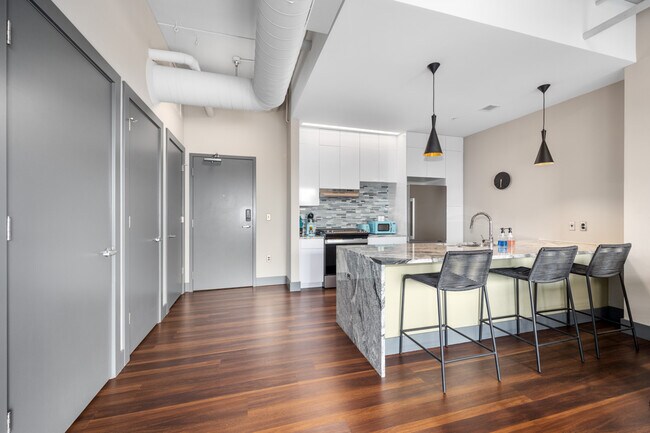 Foto del edificio - Leonard Luxury Apartments