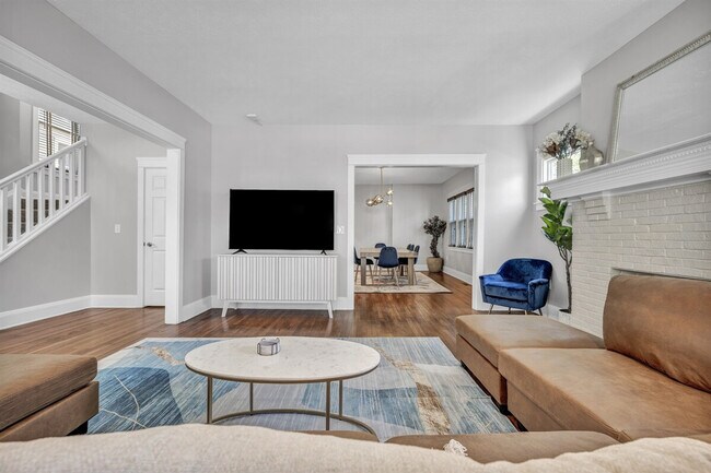 Foto del edificio - 1501 E 105th St