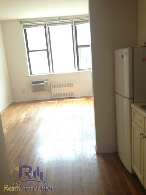 Foto del edificio - 409 E 88th St