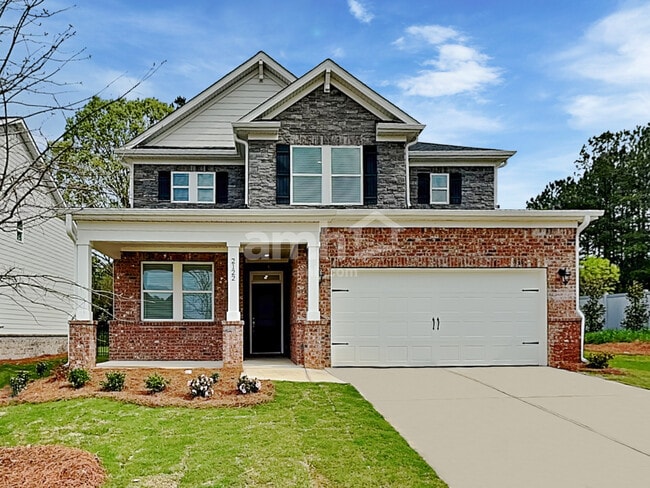 Building Photo - 2122 Windsor Park Ave