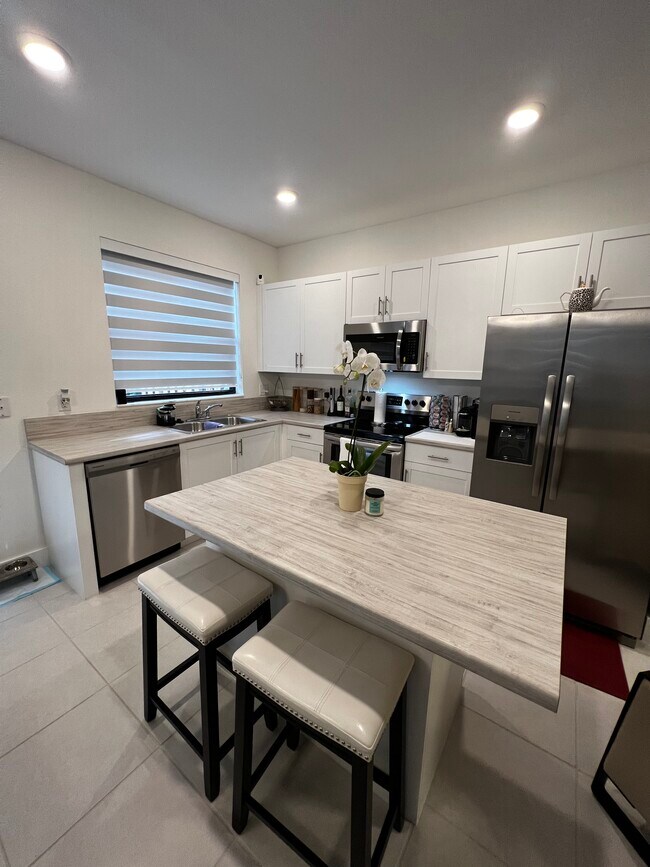 20800 San Simeon Way, Miami, FL 33179 Townhouse for Rent in Miami, FL