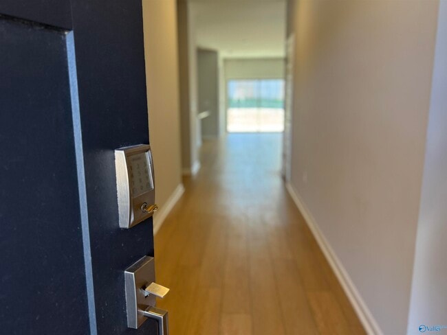 Building Photo - 14557 Mountain Strm Dr