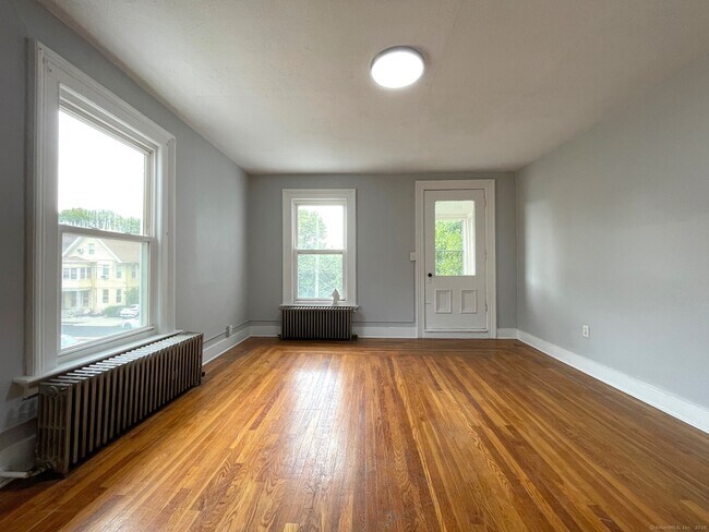 Foto del edificio - 303 Lexington Ave