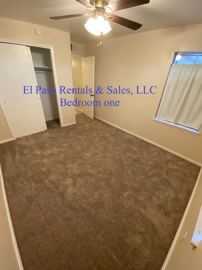Dormitorio 1 - 5625 Creston Ave