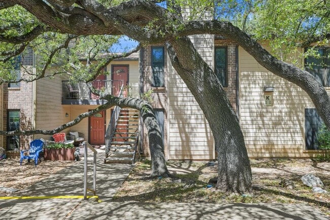 Building Photo - 4159 Steck Ave