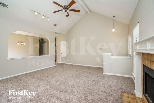 Foto del edificio - 21443 Park Timbers Ln