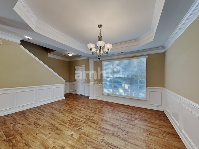 Building Photo - 104 Portland Falls Drive
