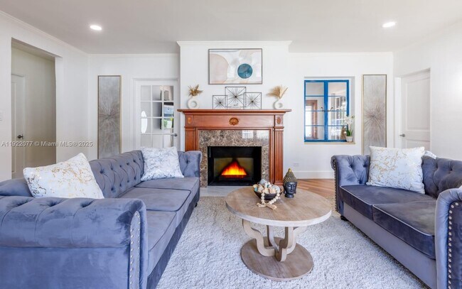 Foto del edificio - 1230 SW 22nd Terrace