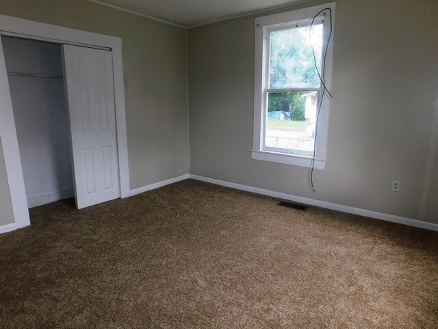 Foto del edificio - 6801 Division Ave