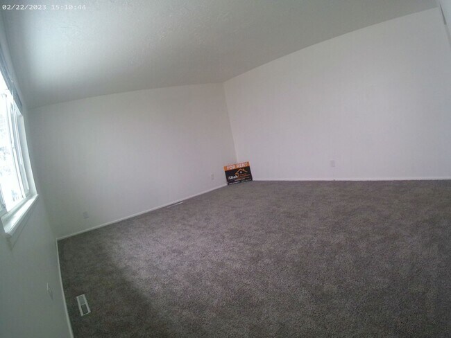 Building Photo - 718 30th St