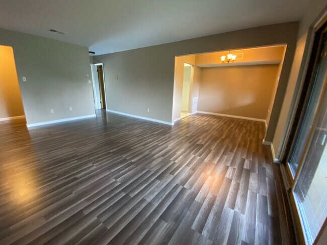 Photo - THE VILLAGES SOUTH 320 Apartment