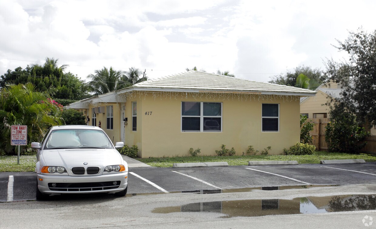 Foto del edificio - 417-421 NE 7th Ave