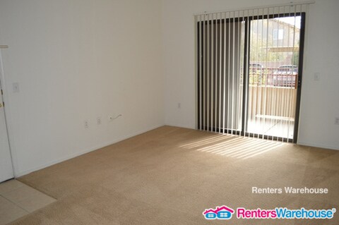 Foto del edificio - 8250 N Grand Canyon Dr