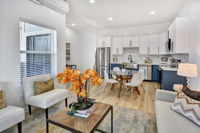 Foto del edificio - 3221-3223 Hannah Street