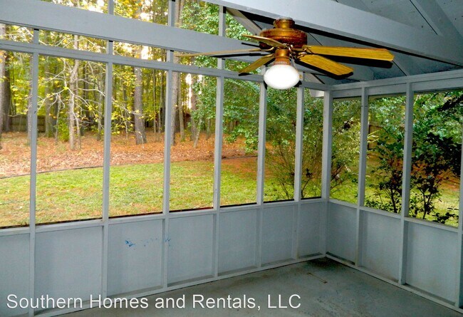 Building Photo - 4 br, 2.5 bath House - 1079 Rivershyre Court