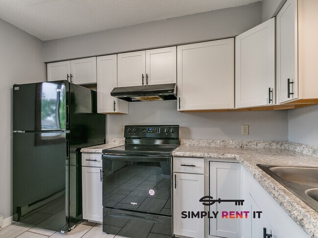 Foto del edificio - Sunset Ave 3 Bedroom Duplex in Kelley, IA