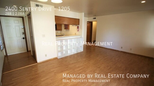 Building Photo - 2400 Sentry Dr