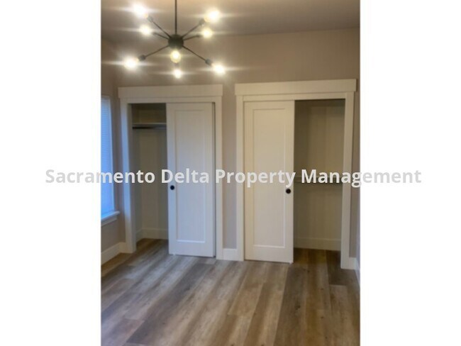 Building Photo - New Construction Single Level Condo