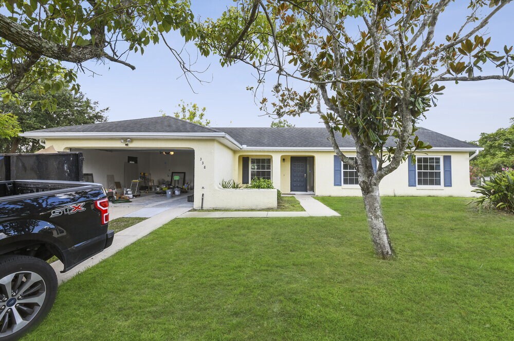 Foto principal - 338 Gait Ct