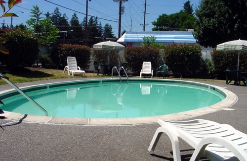 Building Photo - One24