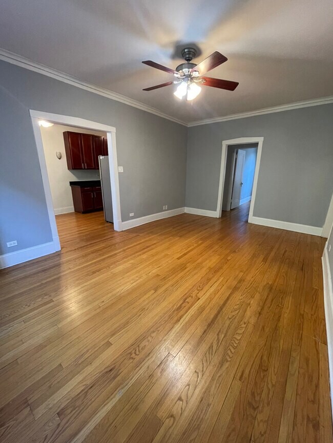 Foto del edificio - 431 N Lombard Ave