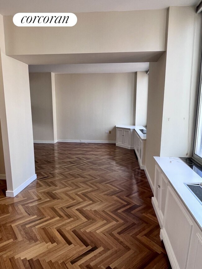 Foto del edificio - 356 E 88th St