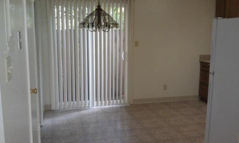 Dining Room - 1421 D St