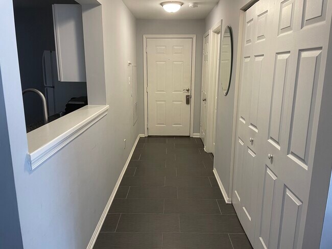 Front doorway - 10024 Vanderbilt Cir