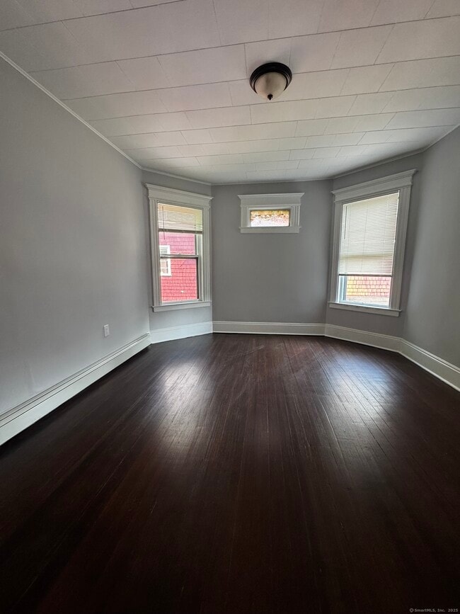 Building Photo - 177 Sisson Ave