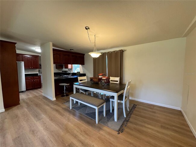 Foto del edificio - 2365 Orangedale Rd
