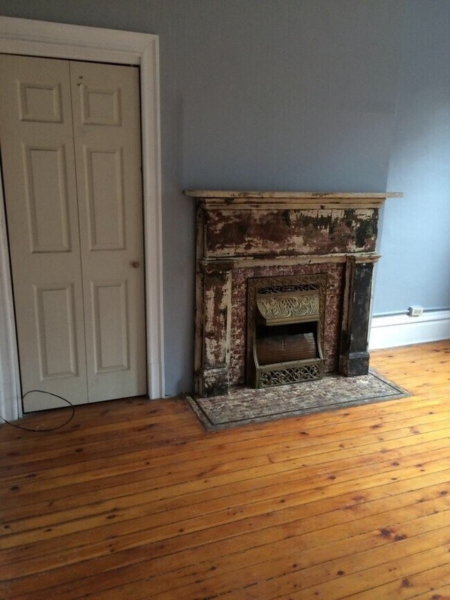 Foto del edificio - 417 Kelly Ave