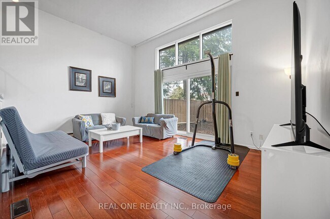 Photo du bâtiment - 133 Jenny Wrenway