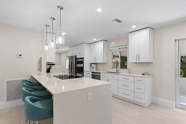 Foto del edificio - 440 NE 38th St