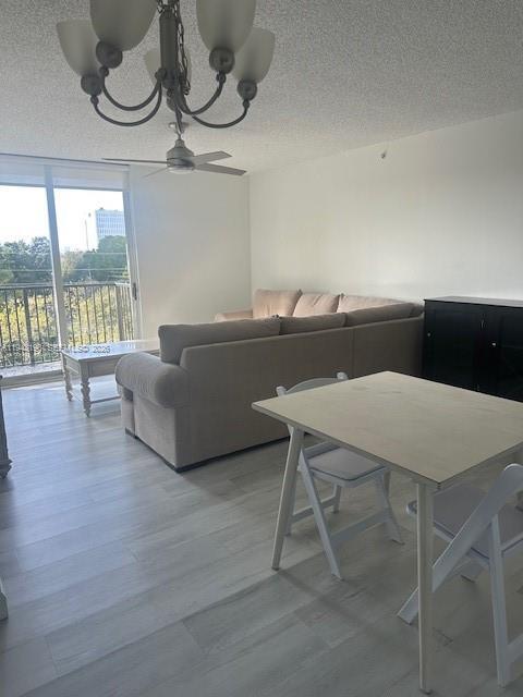 Foto del edificio - 520 SE 5 Ave