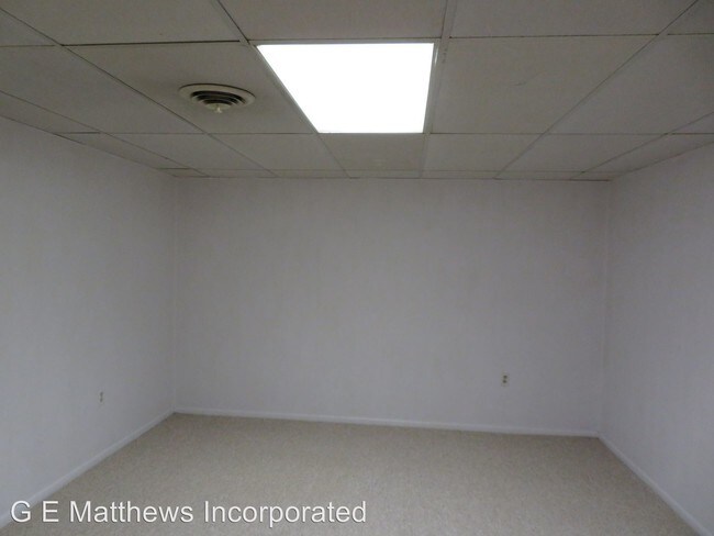 Building Photo - 3 br, 2 bath House - 109 Breezy Hill Dr