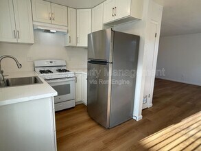 Building Photo - 226 Harben Cir