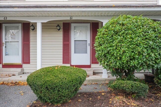 Foto del edificio - 61 Kathy Dr