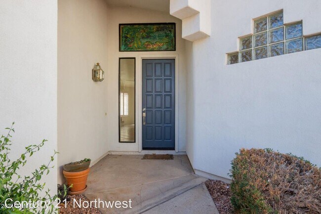 Building Photo - 2 br, 2 bath House - 4734 N Brookview Ter