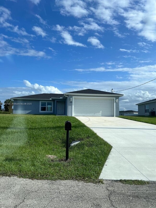 Building Photo - 1150 Norge Ct