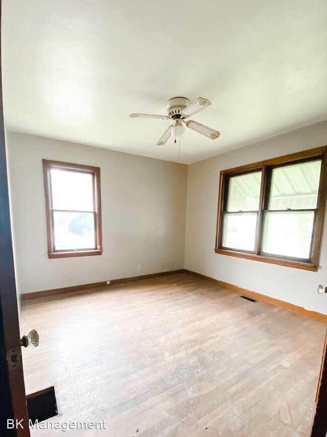 Building Photo - 3 br, 1 bath House - 2343 N 24th Street